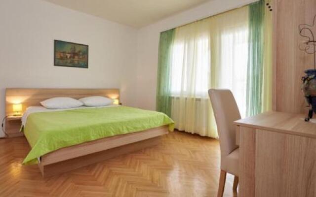 Apartments Mare