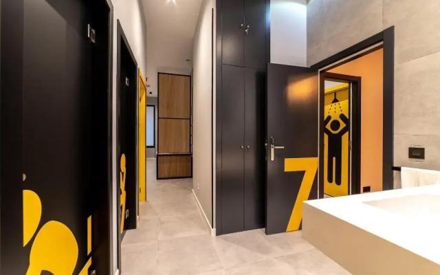 Petit Hostel La Latina - Adults Only