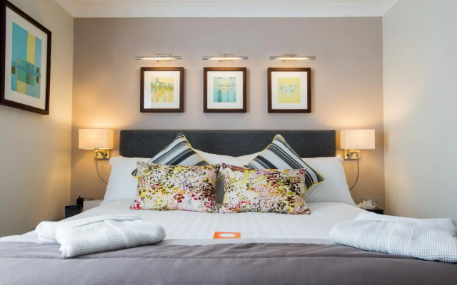 voco Oxford Spires by IHG