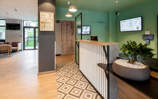 B&B Hotel Paris Meudon Vélizy