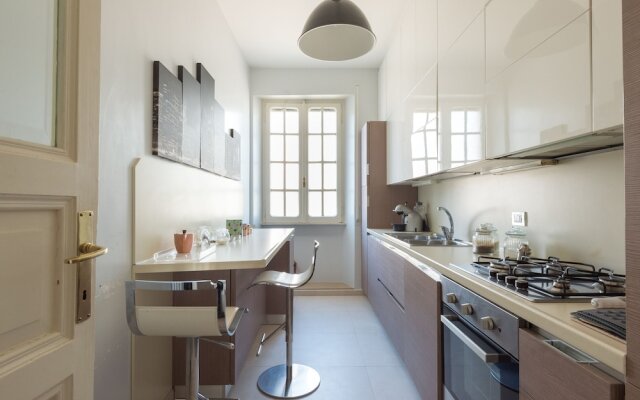 Villa Borghese Luxury Apartment