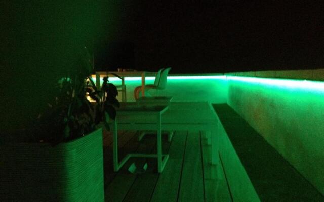 Penthouse William