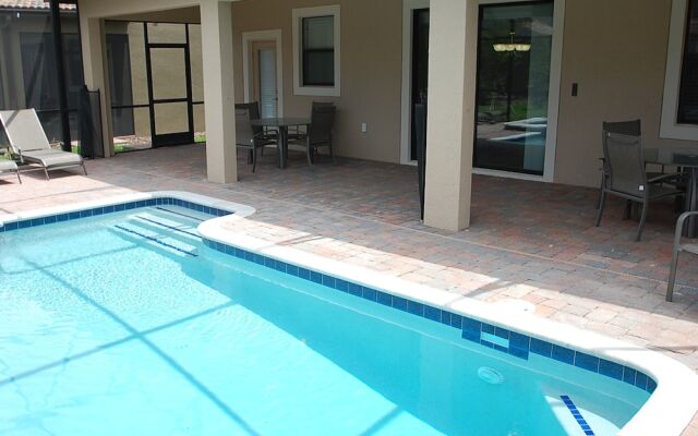 Disney Retreat by Florida Spirit
