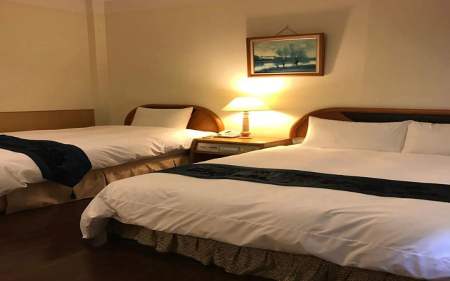 Back Home Hotel
