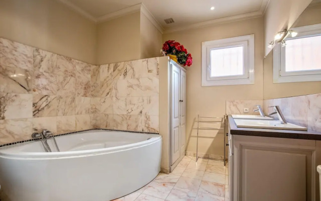 Villa With 6 Bedrooms In Cournonterral With Private Pool And Enclosed Garden 12 Km From The Beach