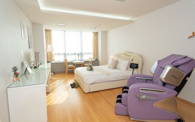 Incheon Airport Capsule Hotel No.1