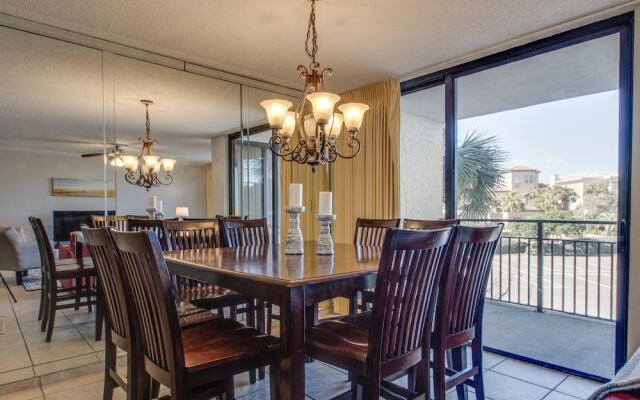 Enclave 202a 2 Bedroom Condo by RedAwning