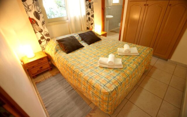 Alonia Villas