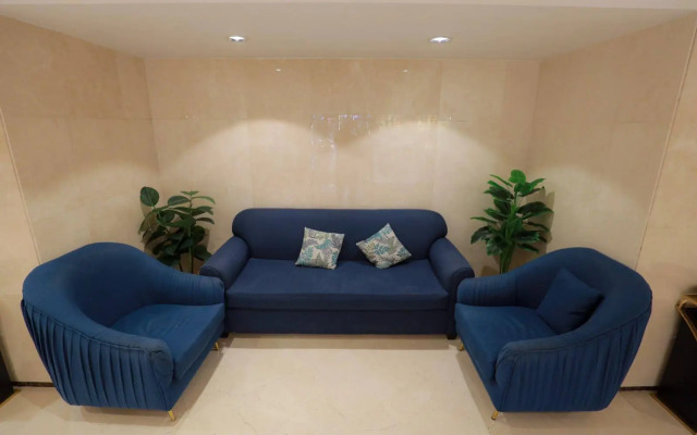 Отель Nawazi Towers