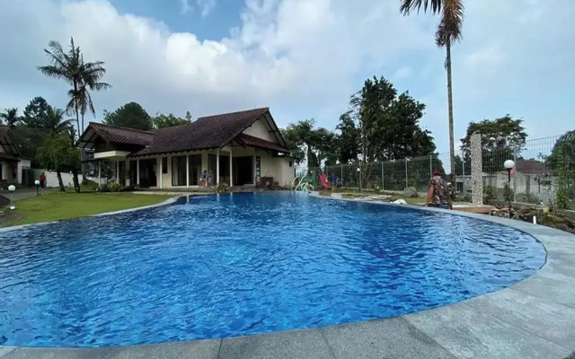 Nataka Green