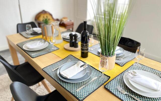 The 5 Continents Ii by Stay Swiss