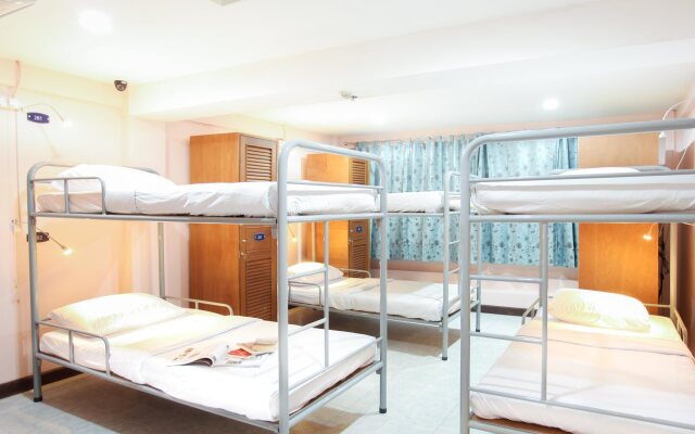 Hostel 8 Sukhumvit Nana Bangkok