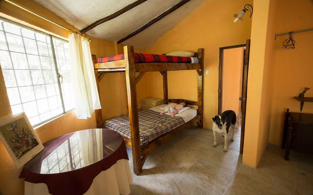 Pululahua Ecolodge