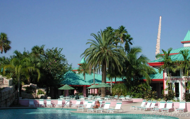 Radisson Resort at the Port