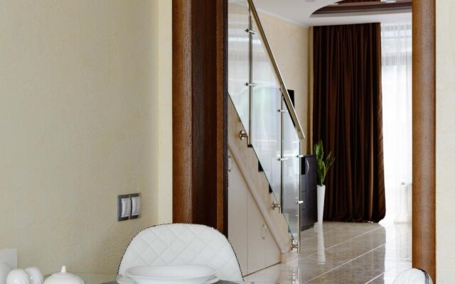 SKY RIVER Club Complex