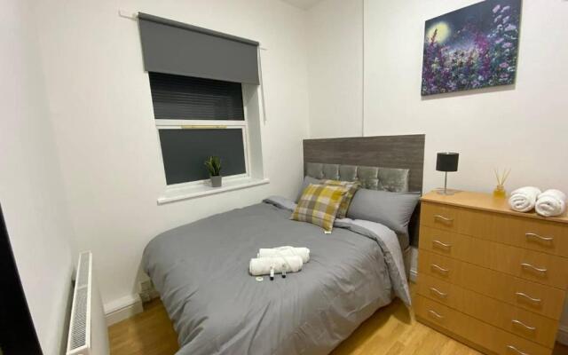 Stunning 1 Bed Spacious Apartment -Central Cardiff