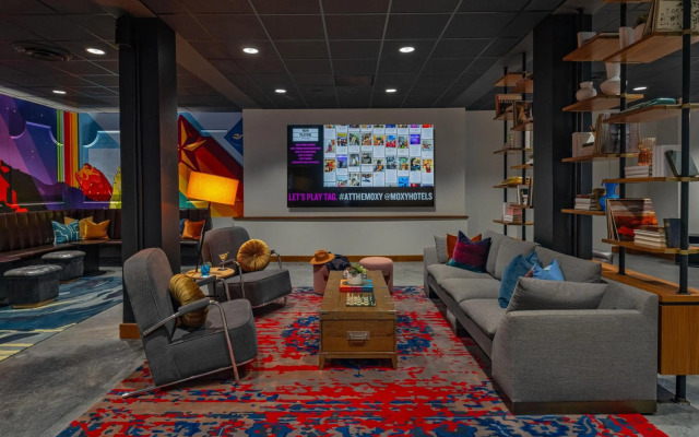 Moxy Phoenix Downtown