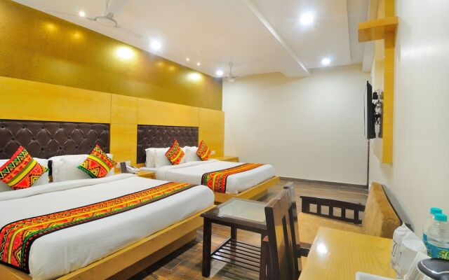 Hotel Grand Uddhav