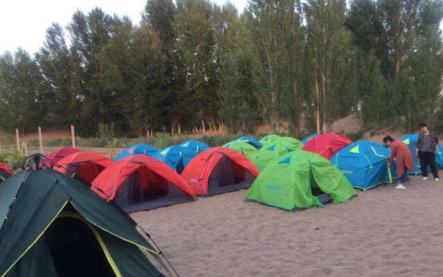 Sand Mountain Moon Bay Camping