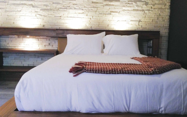 Mesón de Santa Rosa Luxury Hotel