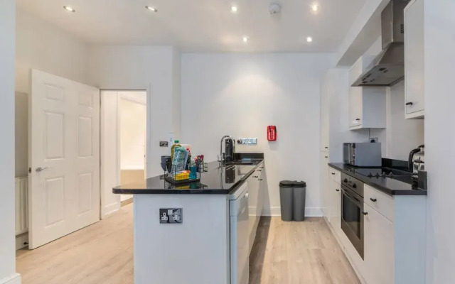 Clarendon Minories