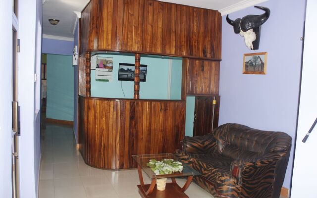 Arusha Giraffe Lodge
