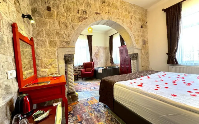 The Red Horse Hotel