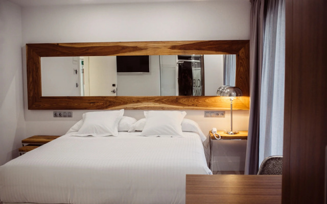 Hotel Cuevas - Adults Only