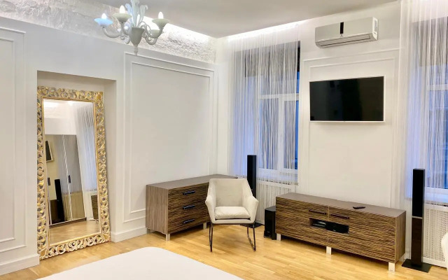 Уютные апартаменты на Невском проспекте 40-42