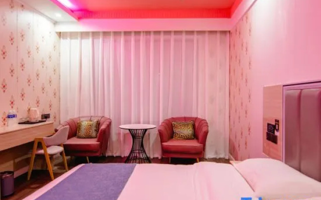 Xinxiang Zhonglian Hotel