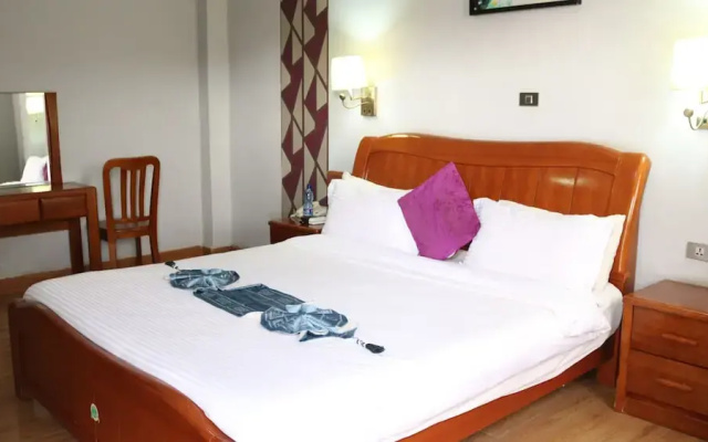 Mm Hotel