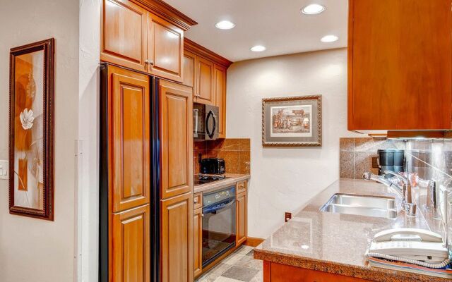 Copper One at Center Village by Copper Mountain Lodging