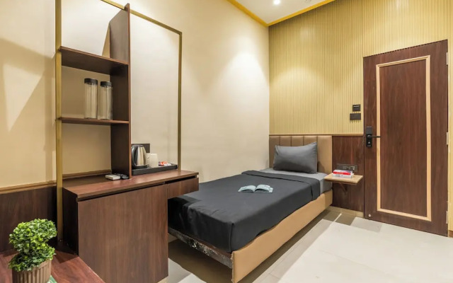 The Hosteller Mumbai, International Airport