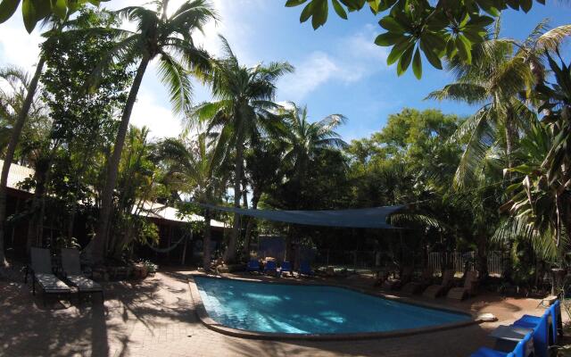 Cable Beach Backpackers - Hostel