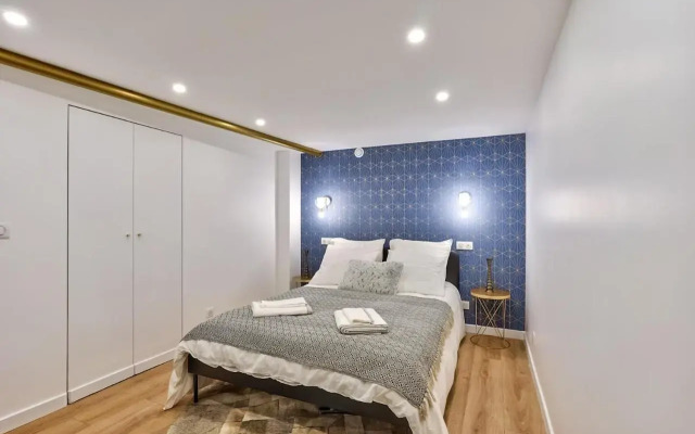 NEW ! Outstanding 2BR & 1BR Apt in Paris 15