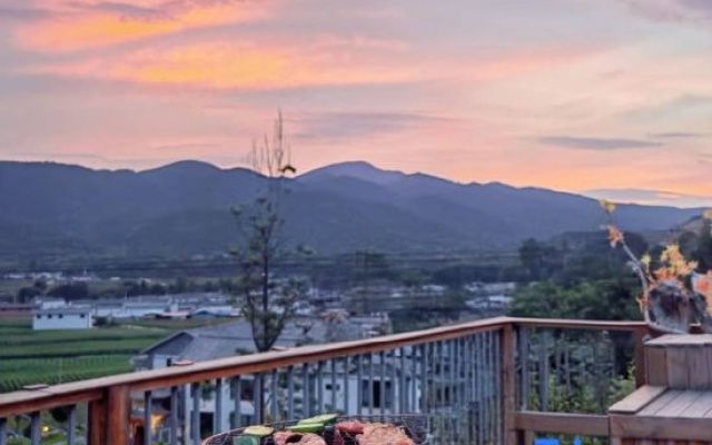 Jianchuan  Shaxi Feng mian · Tong chuan Homestay – Outside – Dali