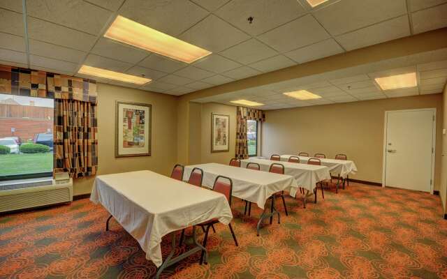 Hampton Inn by Hilton Indianapolis-South
