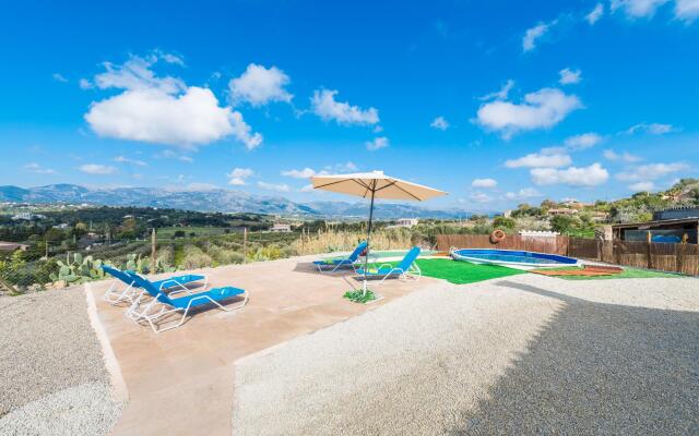 SON GUAL - Apartment with private pool in Inca. Free WiFi