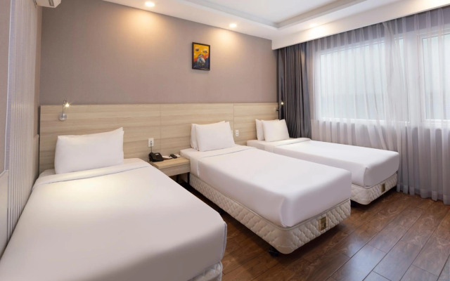 Viet Lotus Saigon Hotel