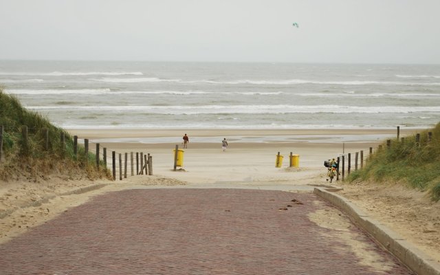 Modern Chalet With Dishwasher In Noordwijk, Sea At 3 Km