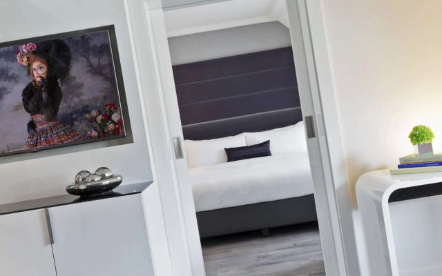 Renaissance®  Vienna Schönbrunn Hotel