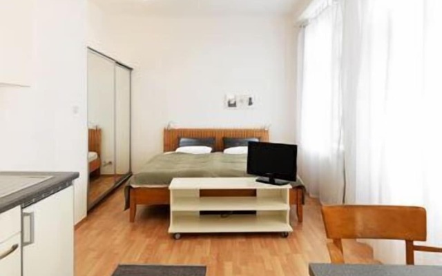 Kaiser Apartments