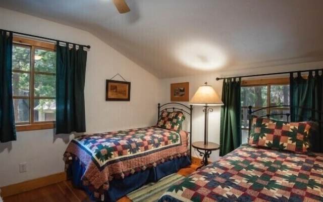 Scenic Wonders Bassett Cabin 5 Bedrooms