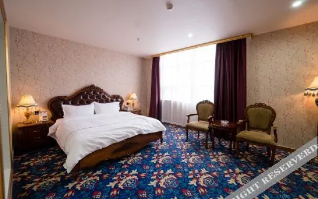 Yuefeng Hotel (Yangjiang Bus Terminal, Wal-Mart)