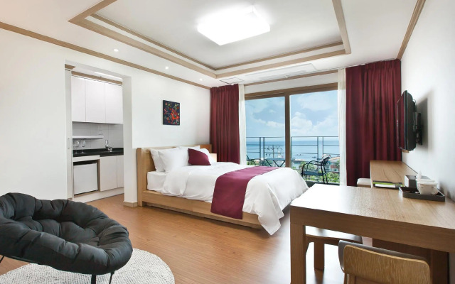Familia Hotel Jeju