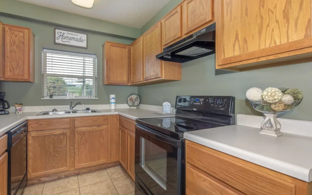 Cedar Lodge Condominiums