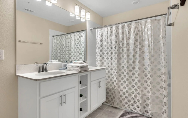 Storey Lake 4731 #304