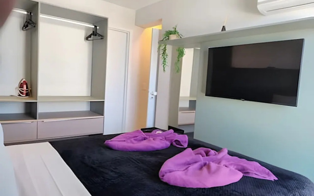 Capri Residence 205