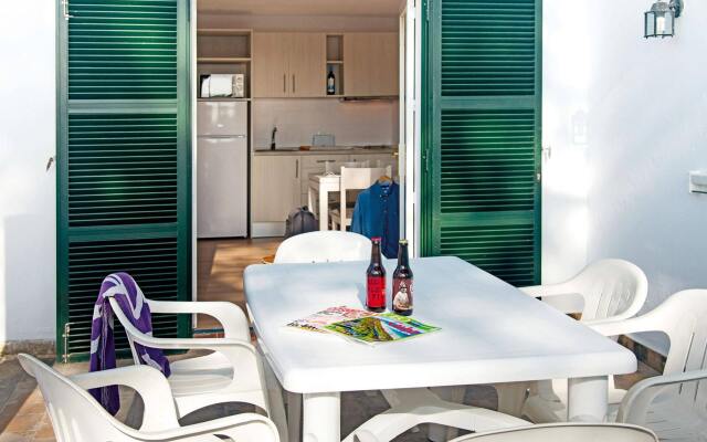 Apartamentos Cala Blanca