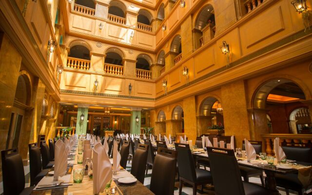 Malachite Hotel